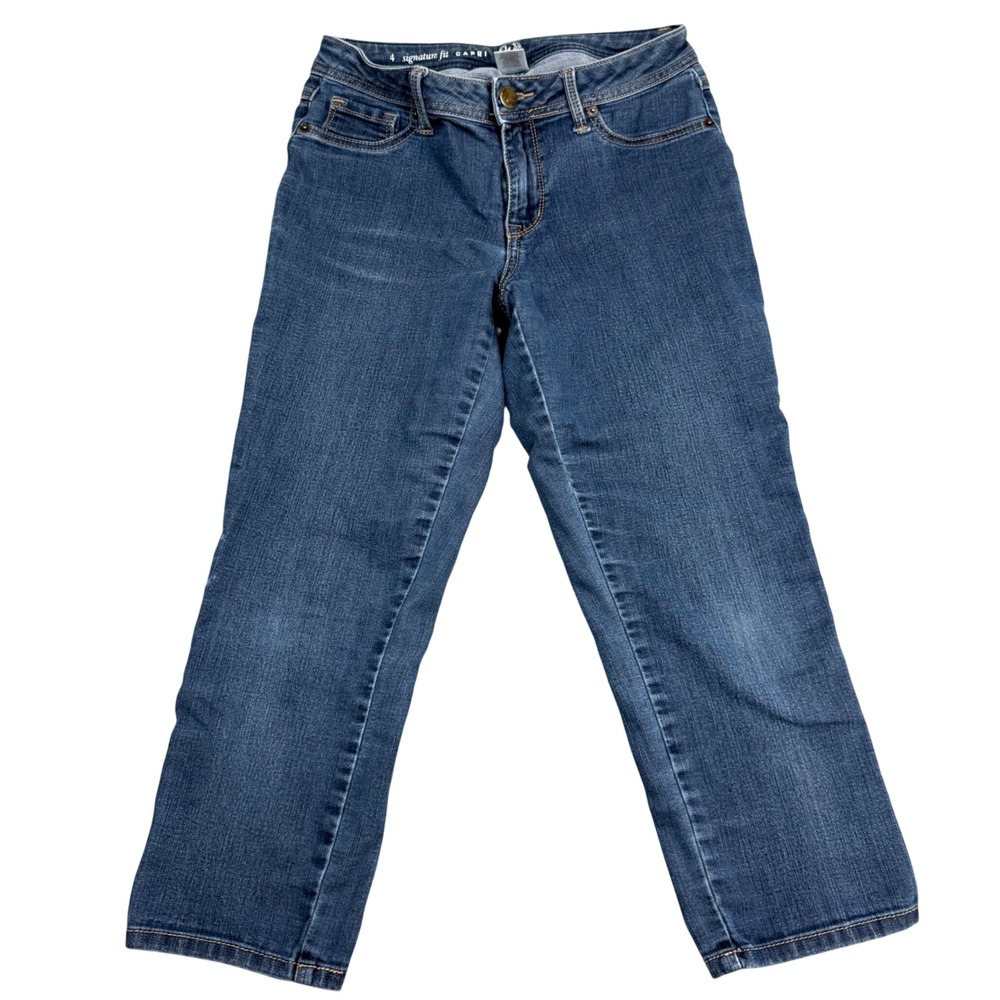 W62 Signature Fit Capri Blue Jeans Womens 4 Medium Wash Denim Cropped